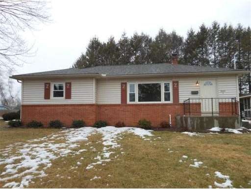 2022 Overlook Dr, Three Rivers, MA 01080 - photo 1