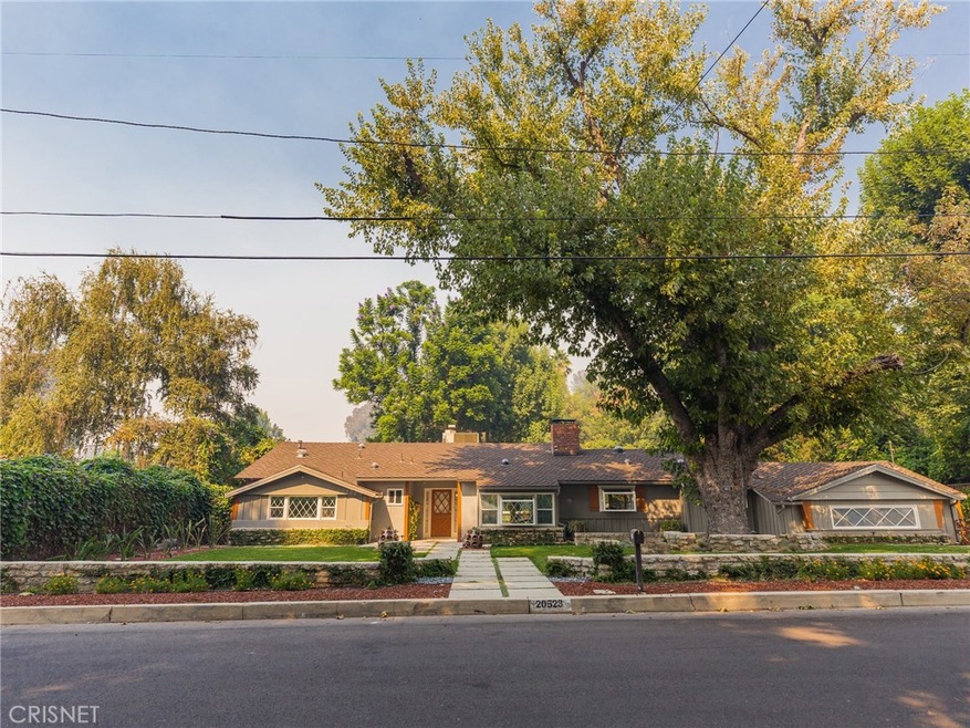 20523 De Forest St, Woodland Hills, CA 91364 - photo 1
