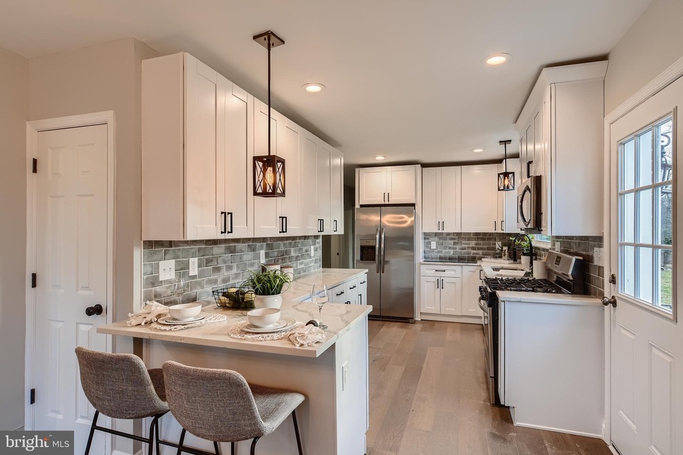 19 Talbott Ave, Lutherville Timonium, MD 21093 - photo 1