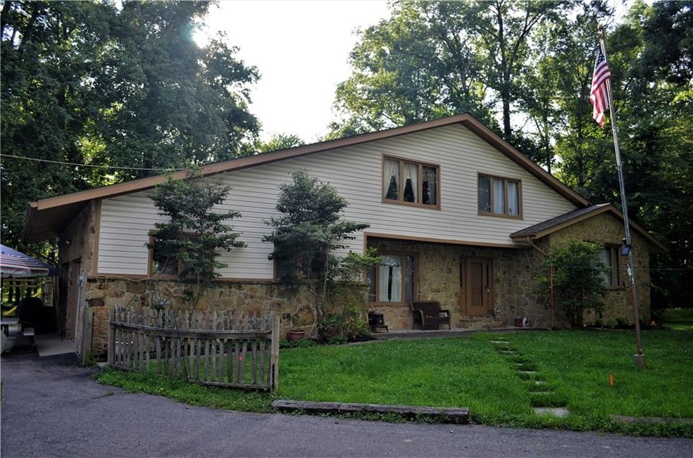 5870 S 300 W, Columbus, IN 47201 - photo 1