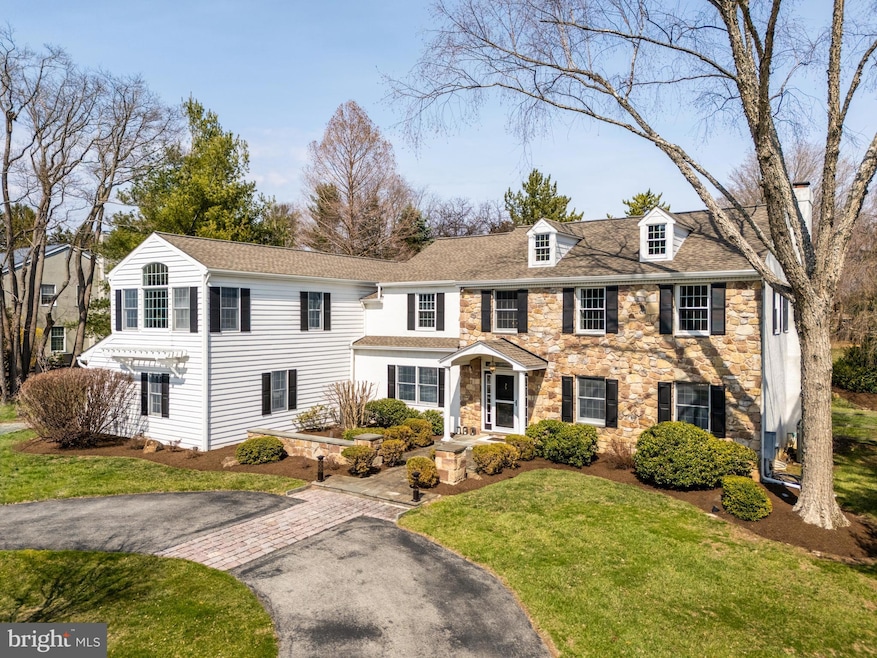 72 Sugar Maple Dr, Newtown Square, PA 19073 - photo 1