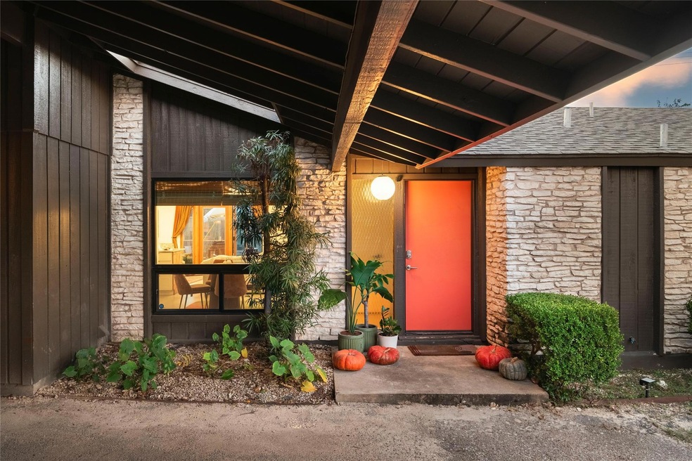 Sold • Co-Listing Agent