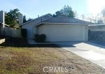 2149 Pepper Dr, Highland, CA 92346 - photo 1