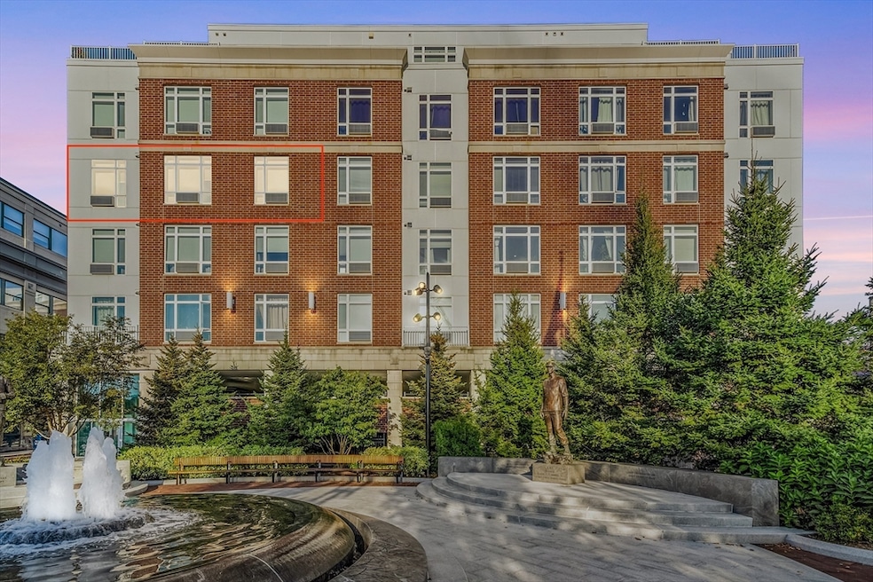 For Sale $730,000 • Co-Listing Agent