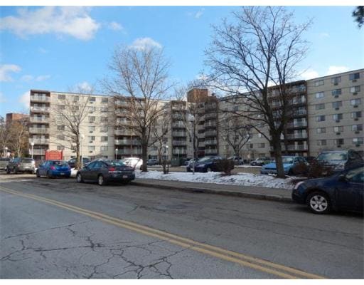 151 Coolidge Ave unit 603, Watertown, MA 02472 - photo 1