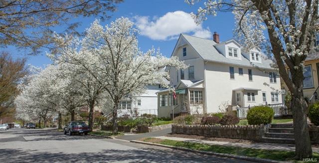 63 Mohican Pk Ave, Dobbs Ferry, NY 10522 - photo 1
