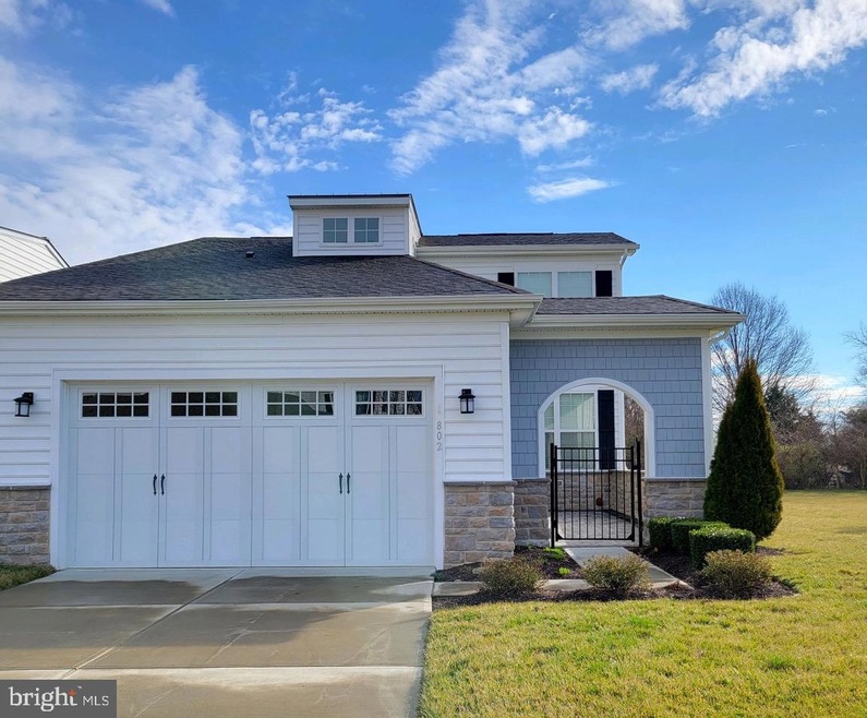 802 Moorings Cir unit 21, Stevensville, MD 21666 - photo 1