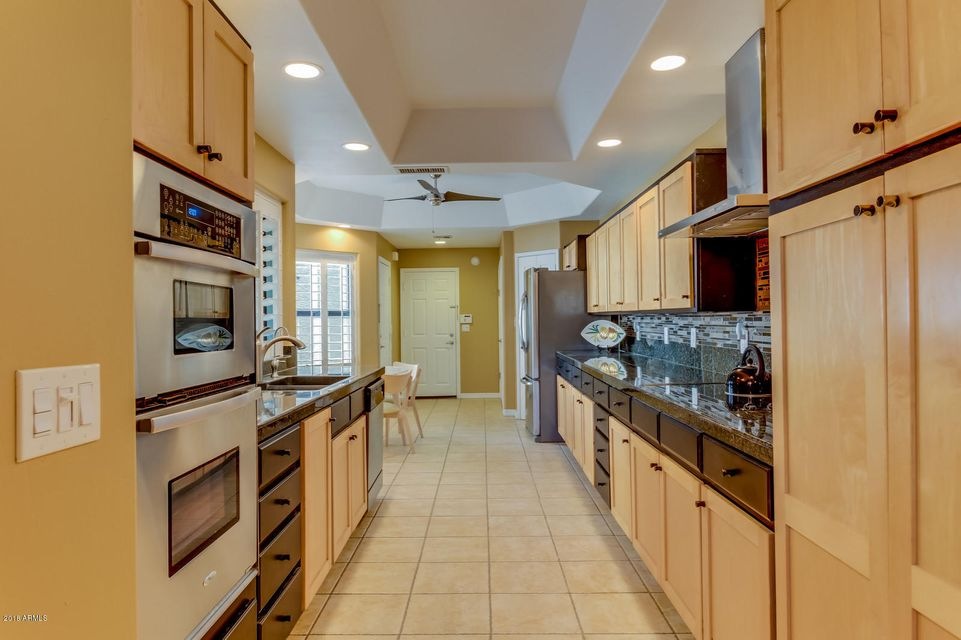 Spacious Kitchen