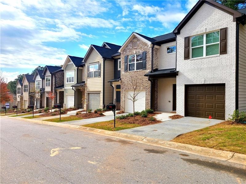 3170 Meadowstone Ln SW, Atlanta, GA 30331 - photo 1