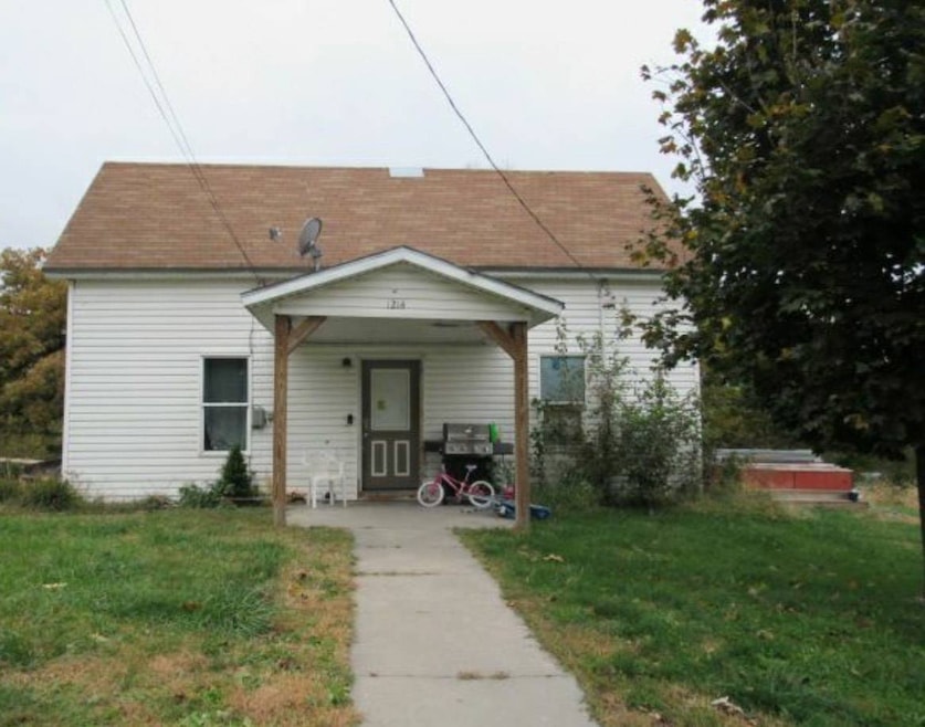 1214 S 8th St, Nebraska City, NE 68410 - photo 1