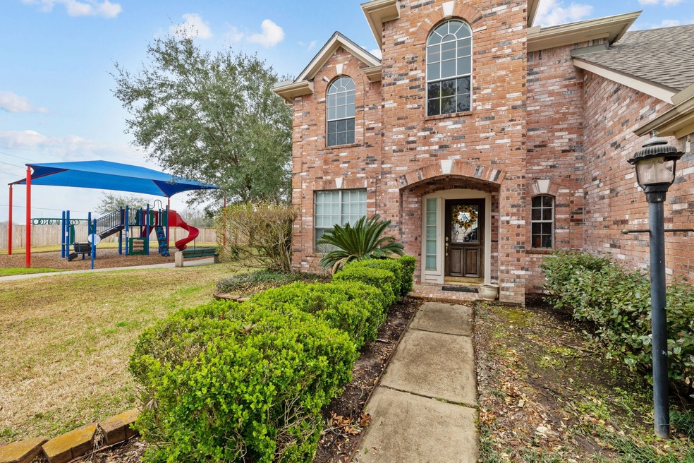 3838 Paigewood Dr, Pearland, TX 77584 - photo 1