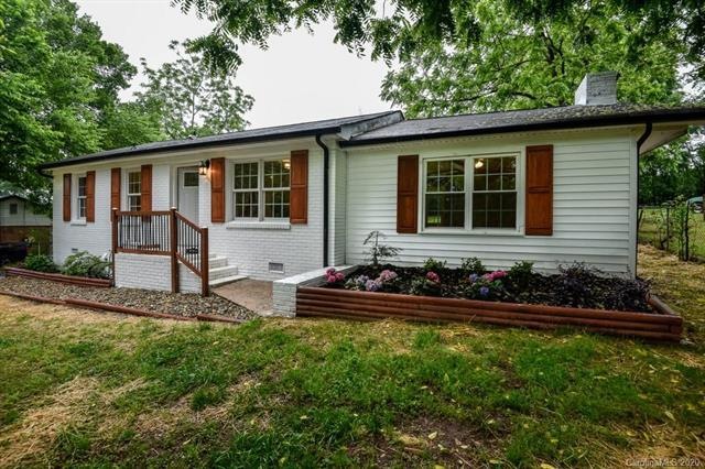 3601 Chapelwood Dr, Gastonia, NC 28052 - photo 1