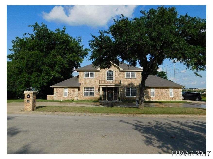 801 Cedar Dr, Copperas Cove, TX 76522 - photo 1