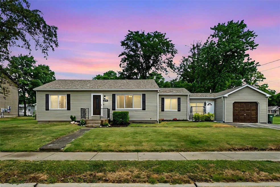 6304 W Main St, Maryville, IL 62062 - photo 1