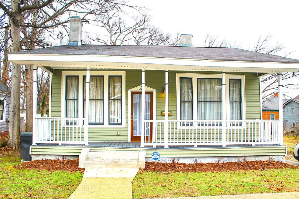 2015 E 12th St. Front