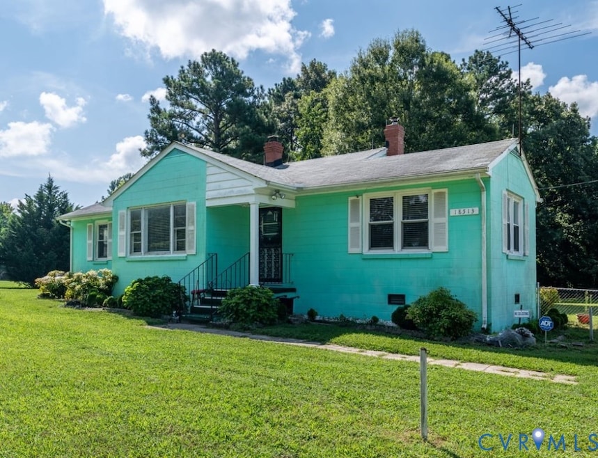 18513 Turkey Egg Rd, Dinwiddie, VA 23841 - photo 1