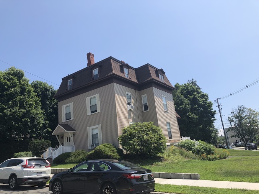 4 Eaton St unit 4, Wakefield, MA 01880 - photo 1