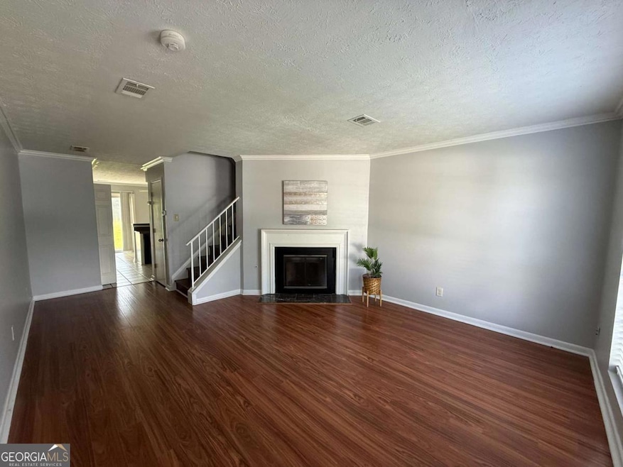 For Rent $1,600/month