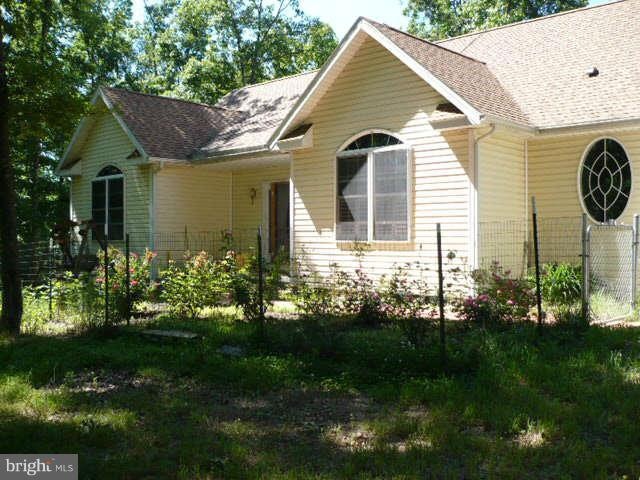 252 Vacation Way, Hedgesville, WV 25427 - photo 1