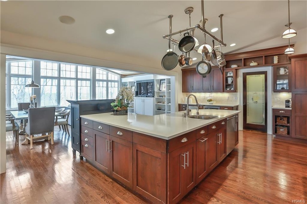 58 Tamarack Way, Pleasantville, NY 10570 - photo 1