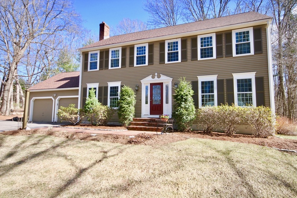321 Spring St, Wrentham, MA 02093 - photo 1
