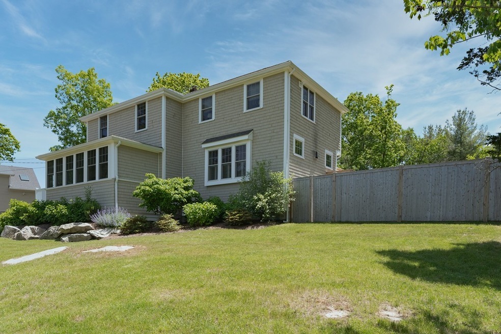 51 Canterbury St, Hingham, MA 02043 - photo 1