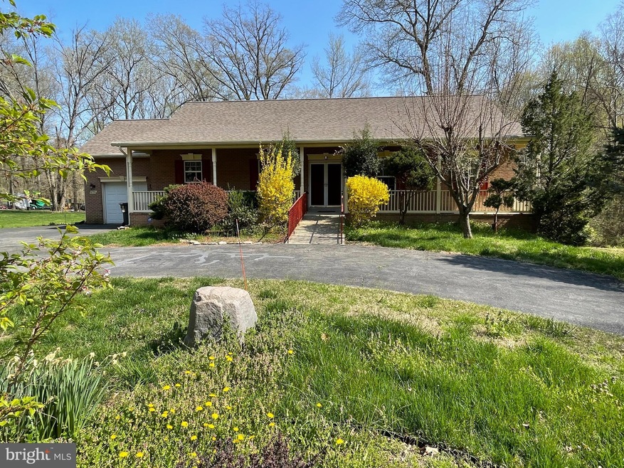 8795 Lowell Rd unit UPPER, Pomfret, MD 20675 - photo 1