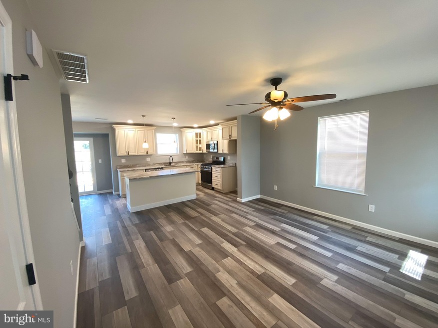 14 Bosworth Ln, Willingboro, NJ 08046 - photo 1