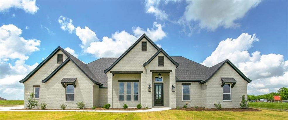 114 Southern Ct, Springtown, TX 76082 - photo 1