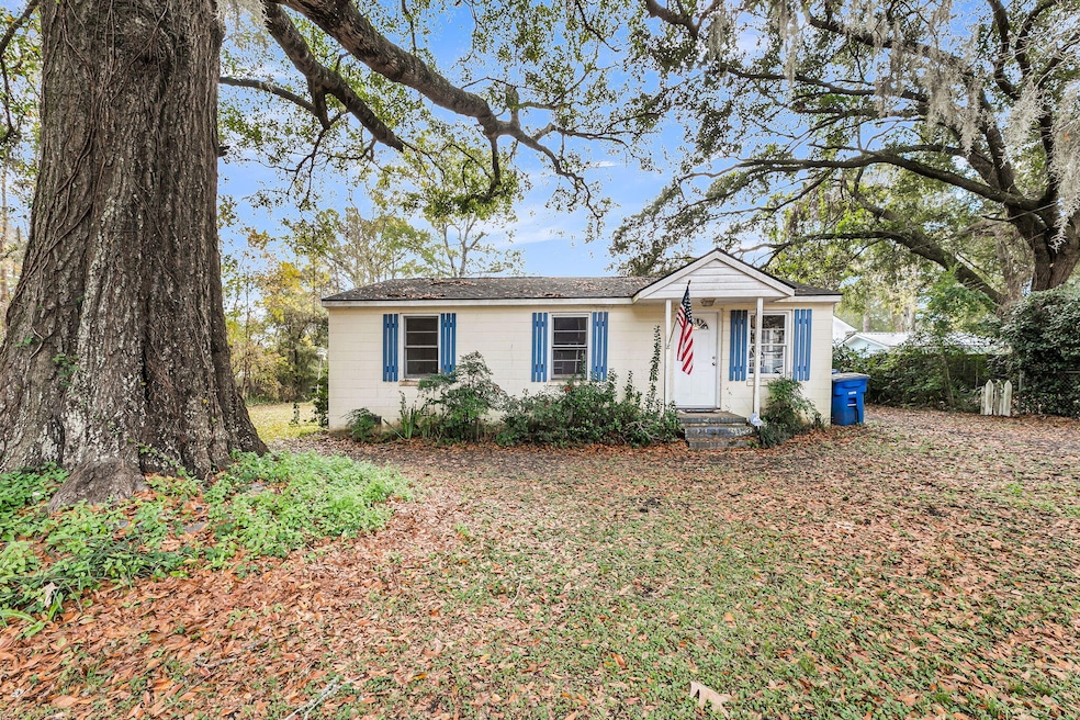 1849 Dogwood Rd, Charleston, SC 29414 - photo 1
