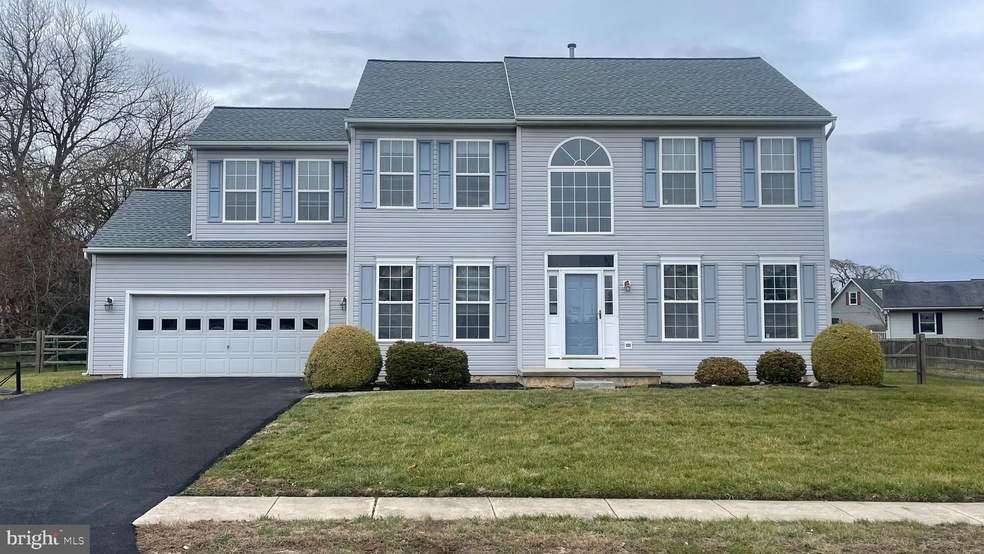 6 Cobblestone Dr, New Castle, DE 19720 - photo 1