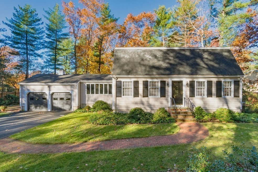 17 Woodridge Rd, Dover, MA 02030 - photo 1