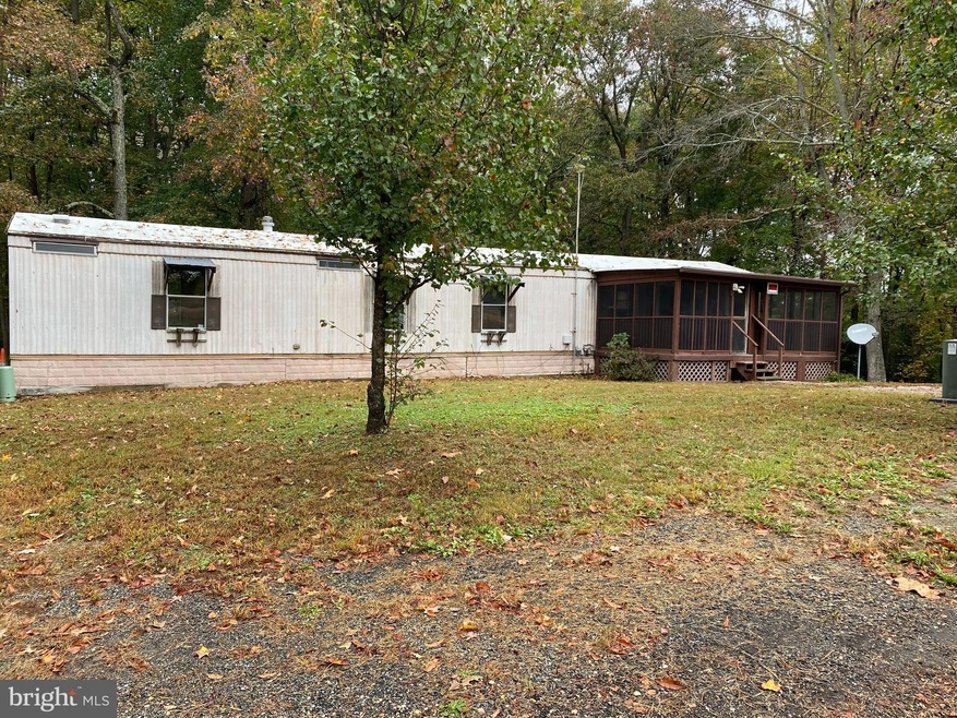 38953 Emmart Ln, Mechanicsville, MD 20659 - photo 1