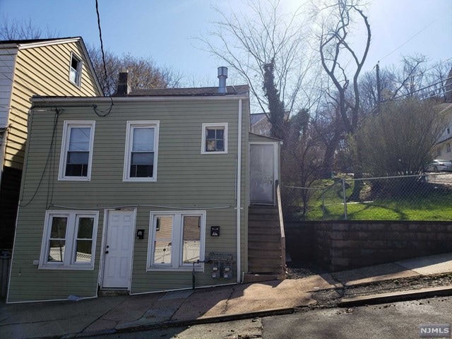 121 Turner St, Paterson, NJ 07501 - photo 1
