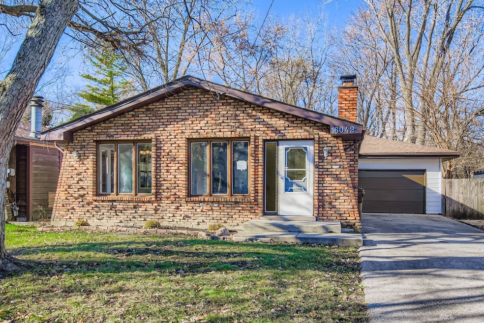 16042 Forest Ave, Oak Forest, IL 60452 - photo 1