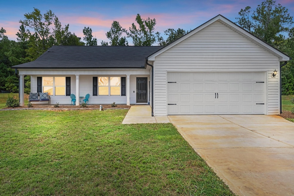 408 Heath Dr, Thomaston, GA 30286 - photo 1
