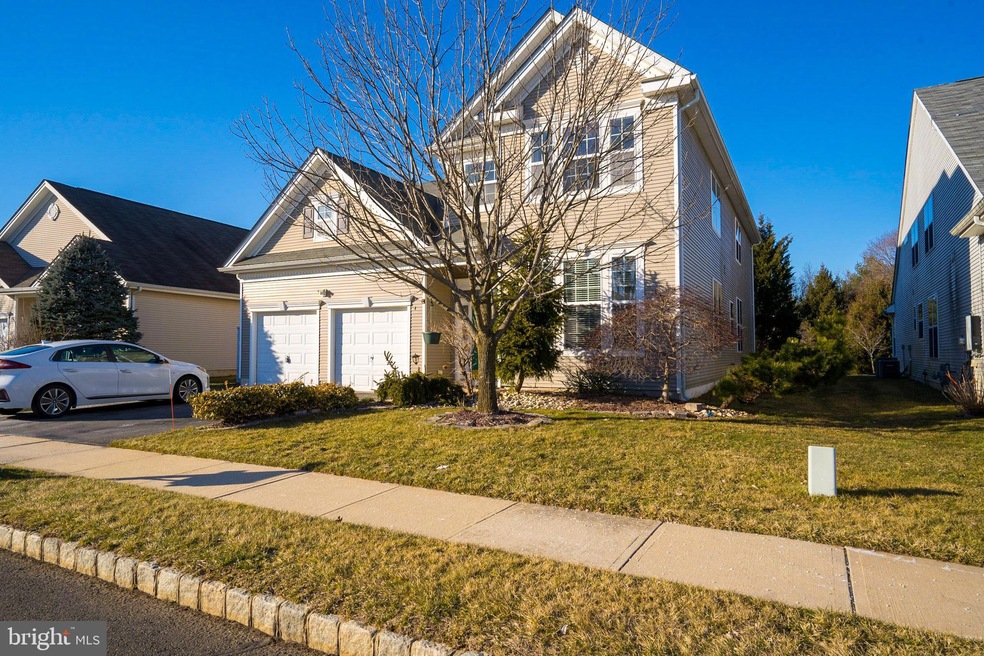 7 Pine Hill Ct, Dayton, NJ 08810 - photo 1