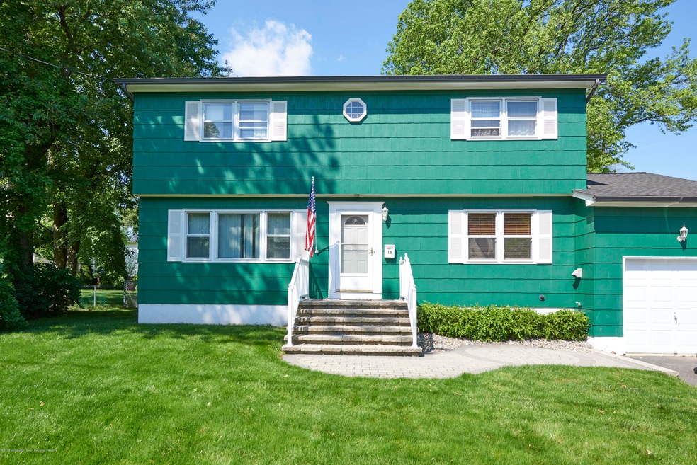 Welcome to 18 Park Avenue