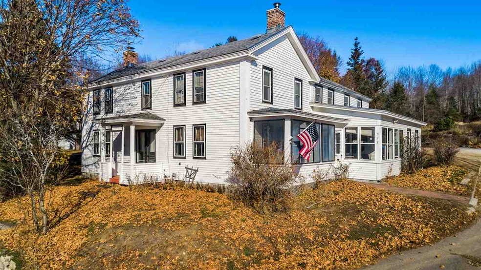 511 Pembroke St, Pembroke, NH 03275 - photo 1