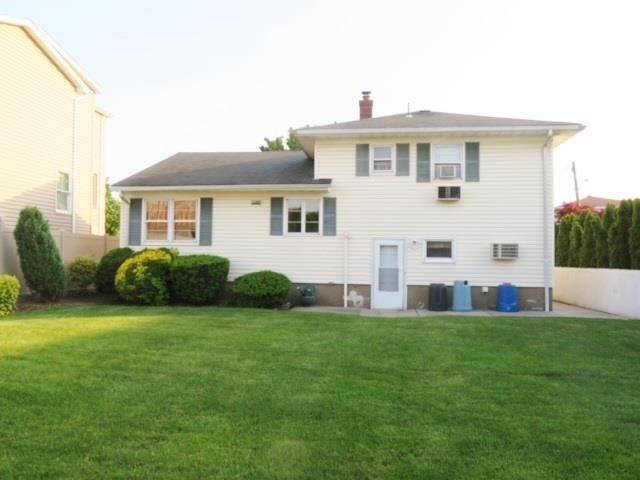 288 Hagan Place, Secaucus, NJ 07094 - photo 1