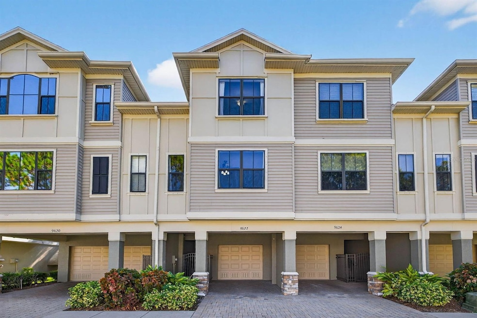 9622 Bay Grove Ln, Tampa, FL 33615 - photo 1