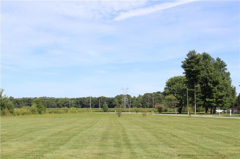 830 SE Santee Dr, Greensburg, IN 47240 - photo 1