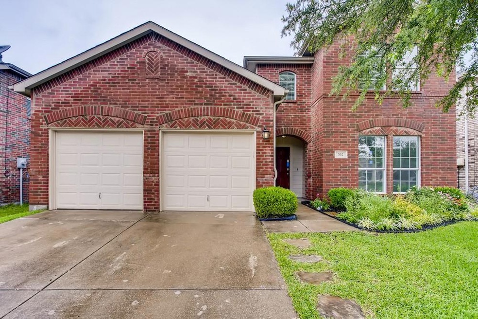 302 Grand Highlands Dr, Wylie, TX 75098 - photo 1