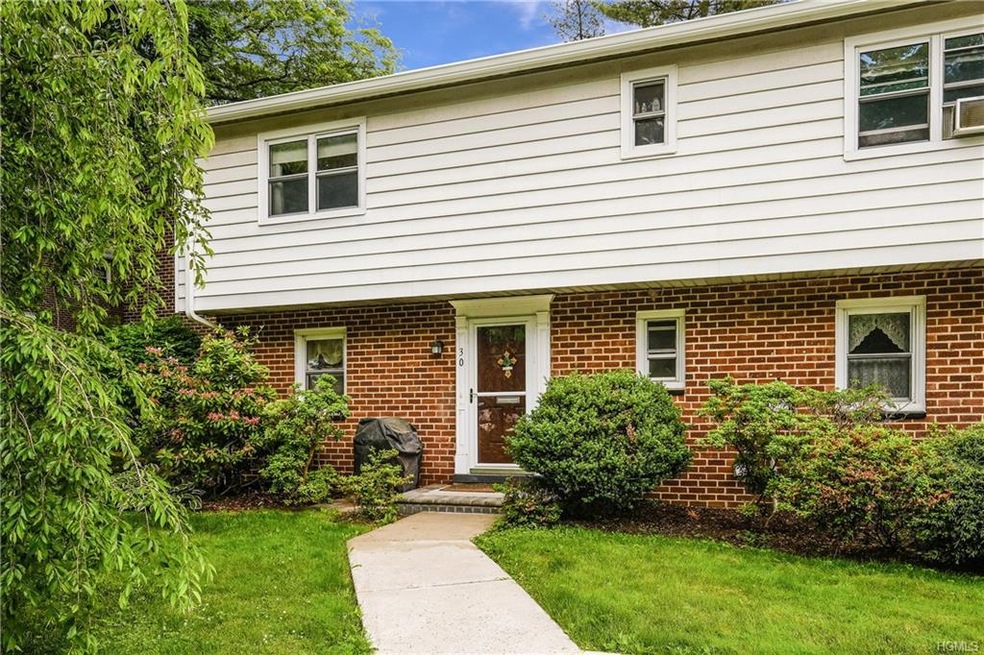 30 Charter Cir, Ossining, NY 10562 - photo 1