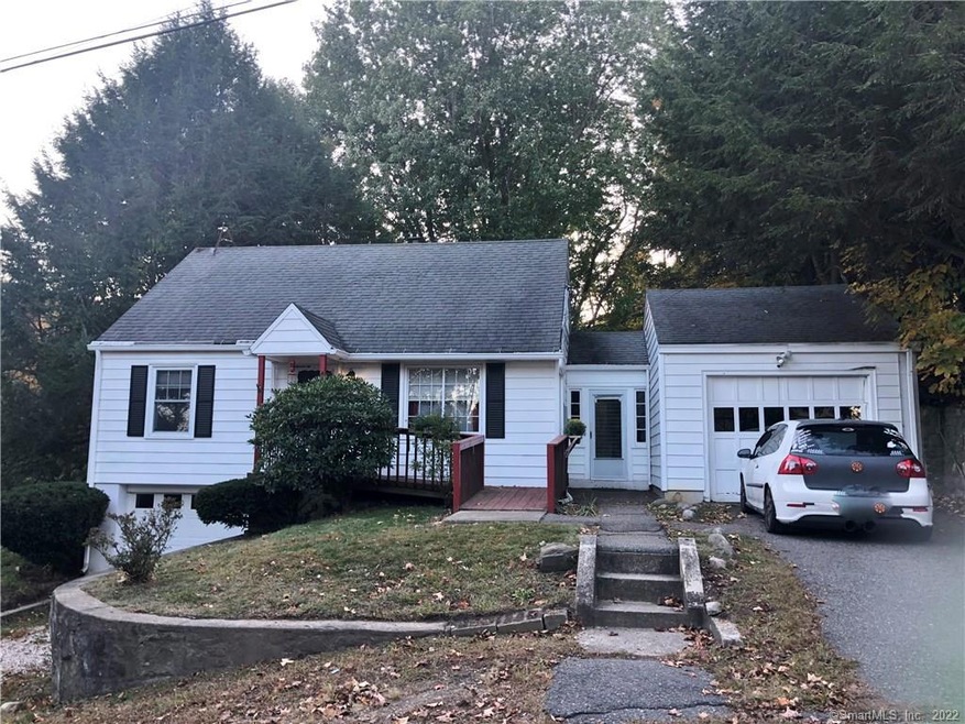 46 Planet St, Torrington, CT 06790 - photo 1