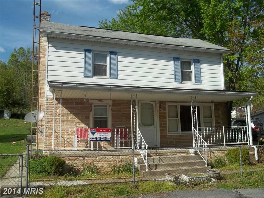 814 Tritapoe Dr, Knoxville, MD 21758 - photo 1