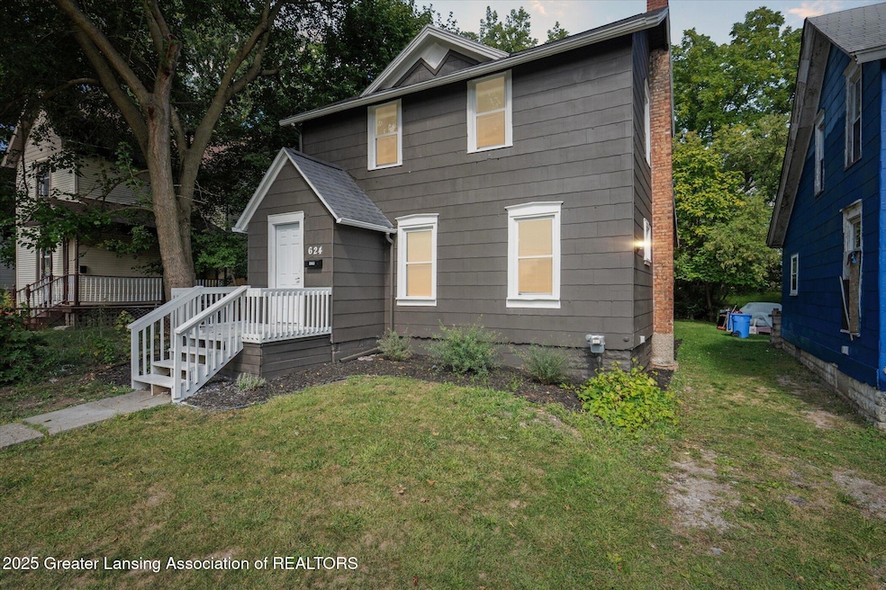 38-624-Brook-St-Lansing-MI-48906-WindowS