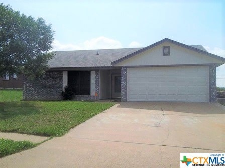 203 Wagontrain Cir, Copperas Cove, TX 76522 - photo 1