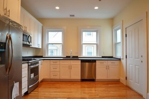 177 School St unit 2, Roxbury, MA 02119 - photo 1