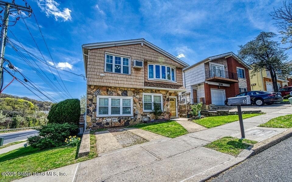 5 Hewitt Ave unit 1, Staten Island, NY 10301 - photo 1